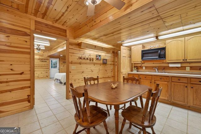 317 Collins Creek Road, Hiawassee, GA 30546