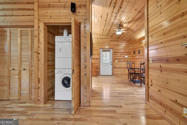 317 Collins Creek Road, Hiawassee, GA 30546