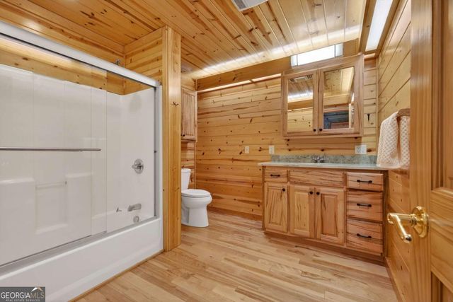 317 Collins Creek Road, Hiawassee, GA 30546