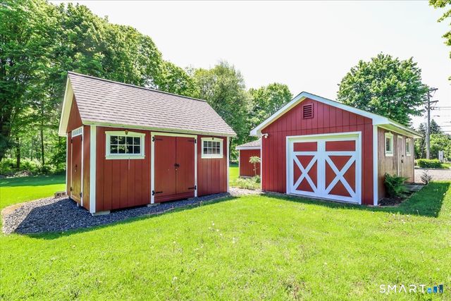 199 Berkshire Road, Newtown, CT 06482