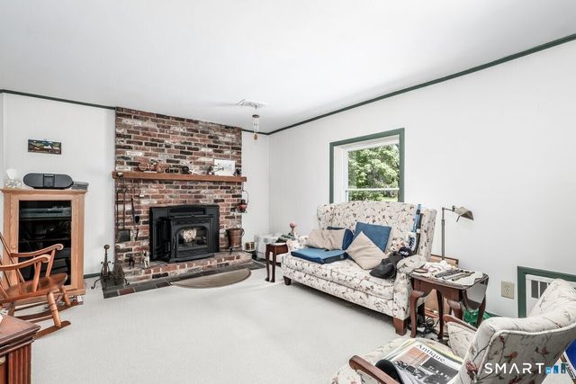 199 Berkshire Road, Newtown, CT 06482