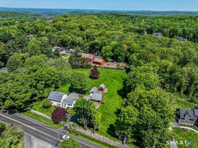 199 Berkshire Road, Newtown, CT 06482
