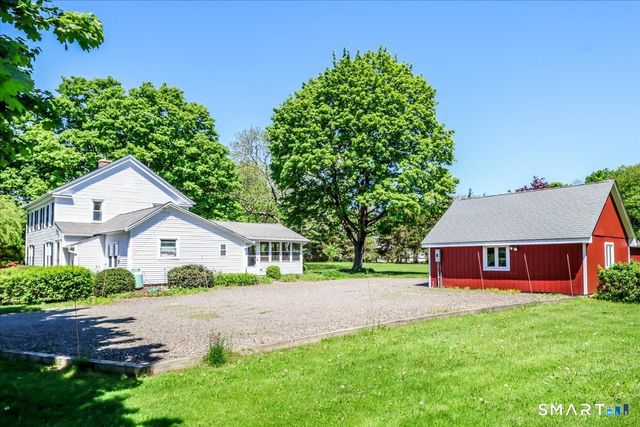 199 Berkshire Road, Newtown, CT 06482