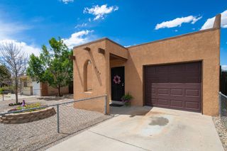 6105 McLeod Road NE, Albuquerque, NM 87109
