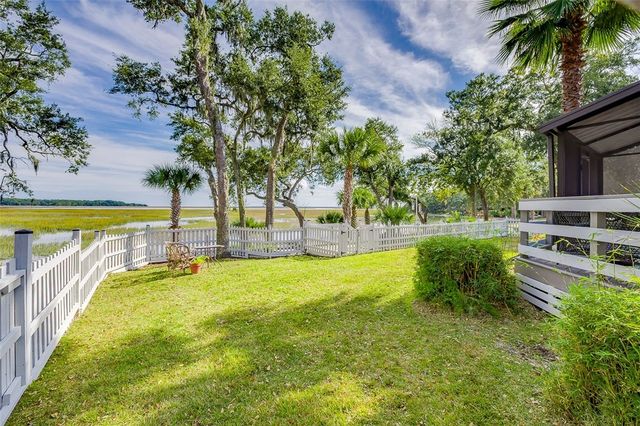 2251 Sutherland Bluff Drive NE, Townsend, GA 31331