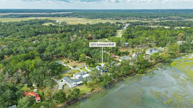 2251 Sutherland Bluff Drive NE, Townsend, GA 31331