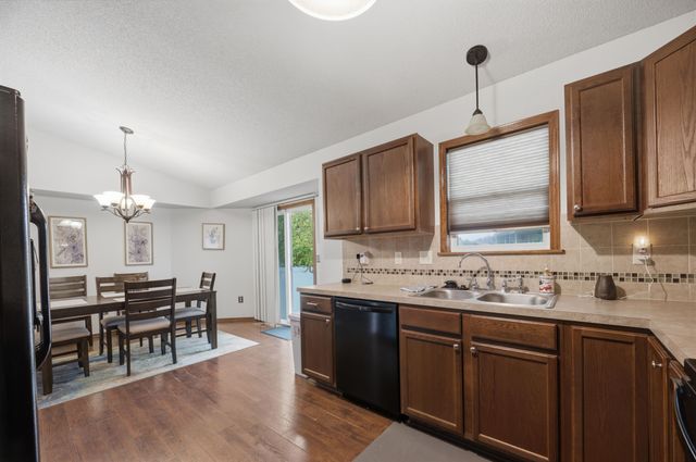 1535 N Kentucky Ln, Wichita, KS 67235