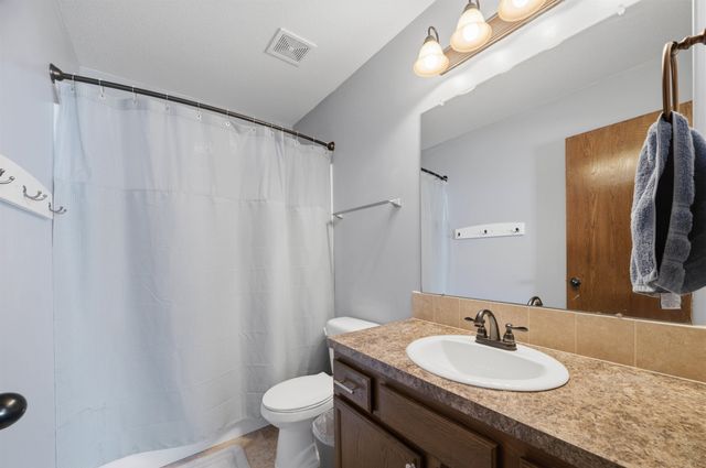 1535 N Kentucky Ln, Wichita, KS 67235
