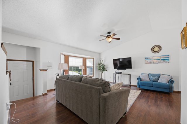 1535 N Kentucky Ln, Wichita, KS 67235