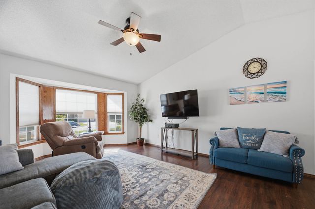 1535 N Kentucky Ln, Wichita, KS 67235