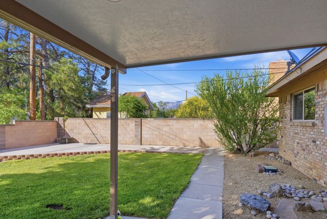 2949 Wisconsin Street NE, Albuquerque, NM 87110