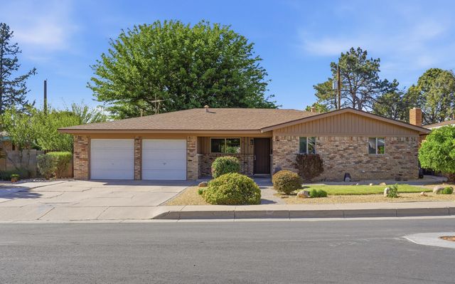 2949 Wisconsin Street NE, Albuquerque, NM 87110