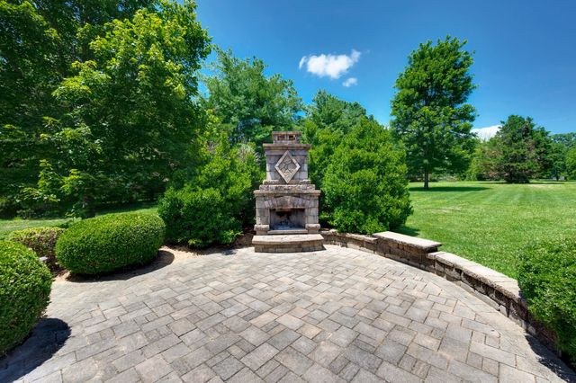 4450 S Carothers Rd, Franklin, TN 37064
