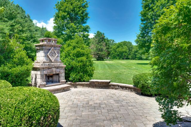 4450 S Carothers Rd, Franklin, TN 37064