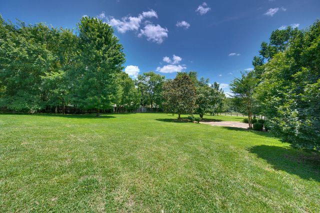 4450 S Carothers Rd, Franklin, TN 37064