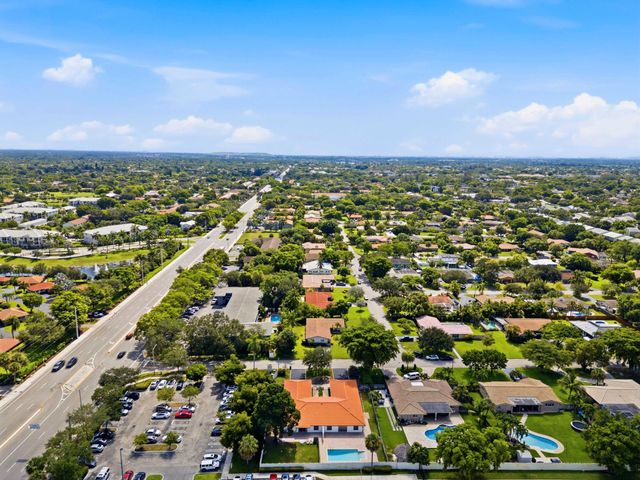 3310 NW 90th Avenue S, Coral Springs, FL 33065
