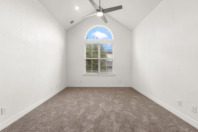 902 Saint George Place, Desoto, TX 75115