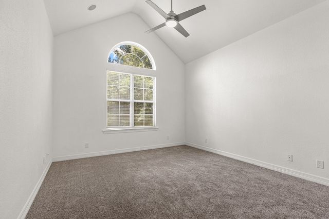 902 Saint George Place, Desoto, TX 75115