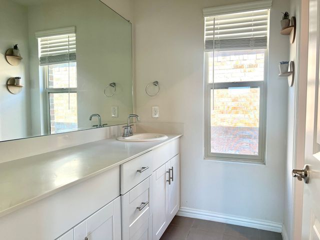 4105 STOCKYARD STATION, Sachse, TX 75048