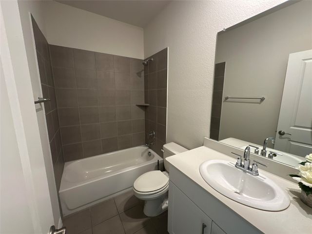 4105 STOCKYARD STATION, Sachse, TX 75048