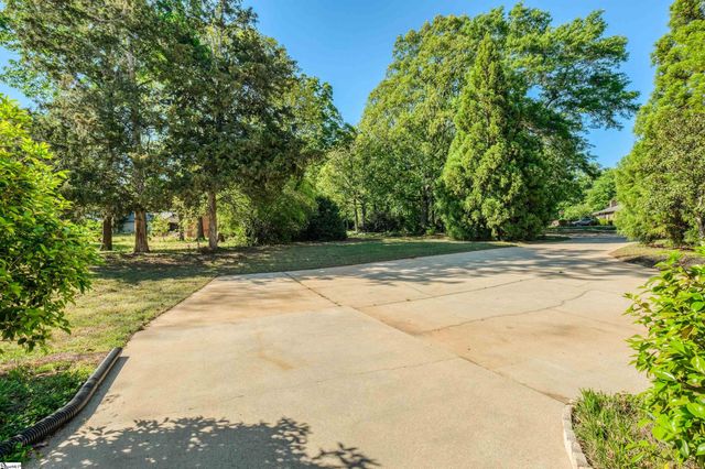 1429 East Calhoun Street, Anderson, SC 29621