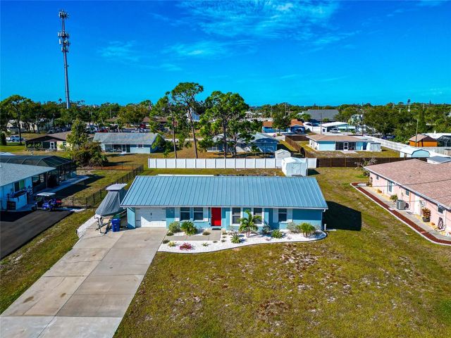530 S BROADWAY, Englewood, FL 34223