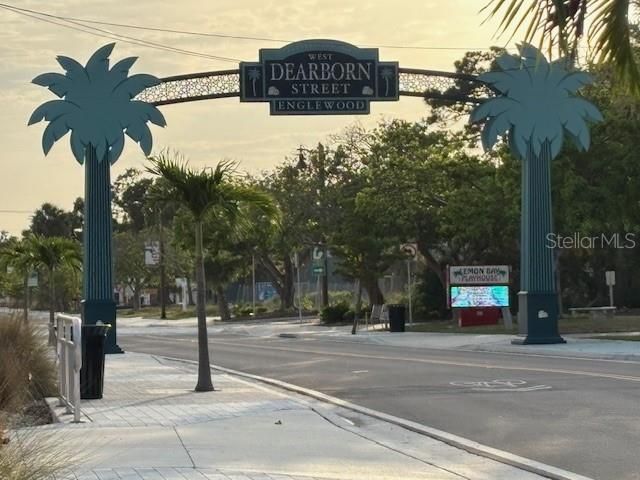 530 S BROADWAY, Englewood, FL 34223