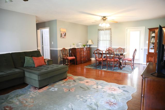 3804 Old Clarksville Pike, Clarksville, TN 37043