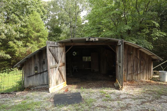 3804 Old Clarksville Pike, Clarksville, TN 37043