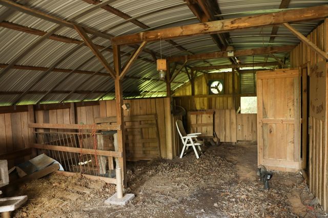 3804 Old Clarksville Pike, Clarksville, TN 37043