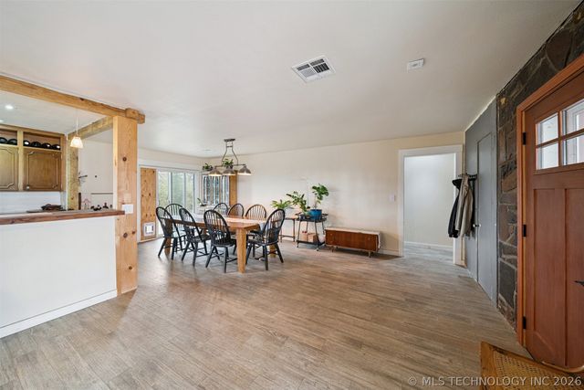 20807 River Bend Drive, Claremore, OK 74019