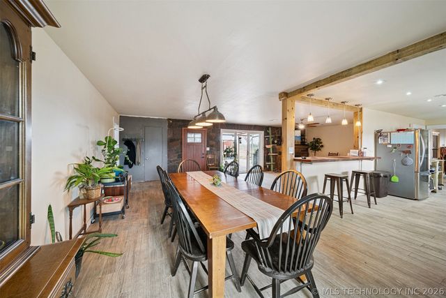 20807 River Bend Drive, Claremore, OK 74019