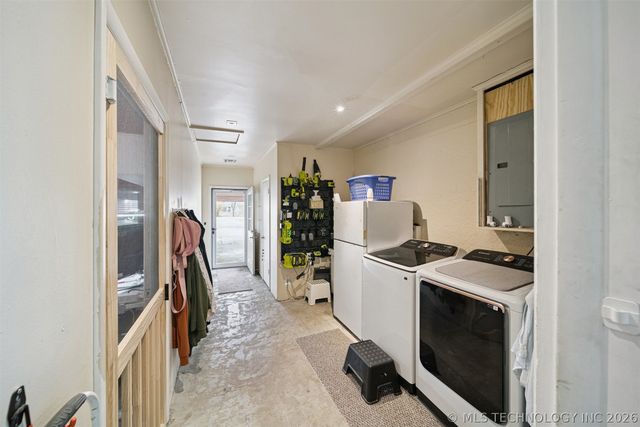 20807 River Bend Drive, Claremore, OK 74019