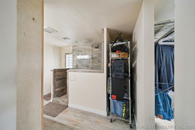 20807 River Bend Drive, Claremore, OK 74019