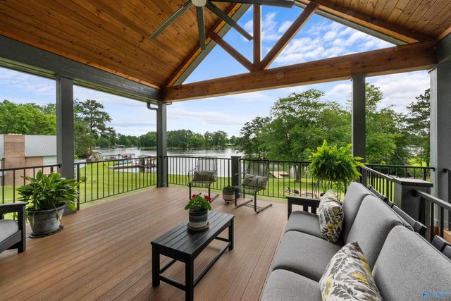 130 County Road 371, Centre, AL 35960