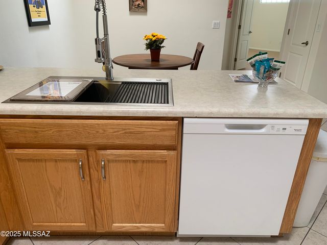 3981 E WHITMAN Street, Tucson, AZ 85711