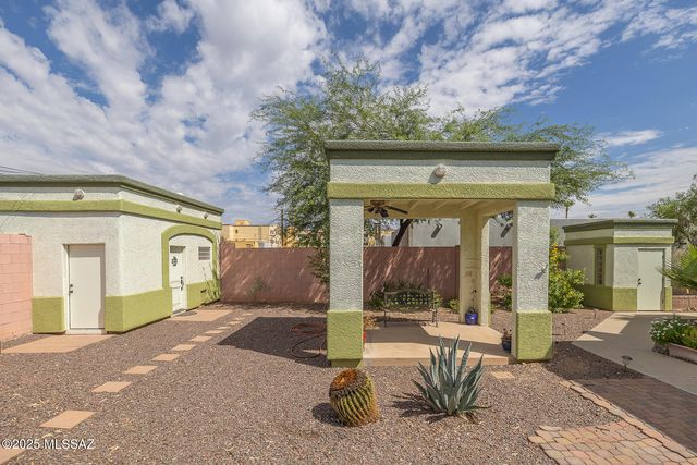 3981 E WHITMAN Street, Tucson, AZ 85711