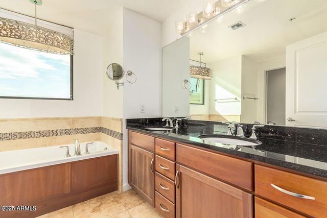 6803 E MAIN Street 3307, Scottsdale, AZ 85251