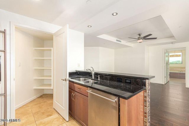 6803 E MAIN Street 3307, Scottsdale, AZ 85251