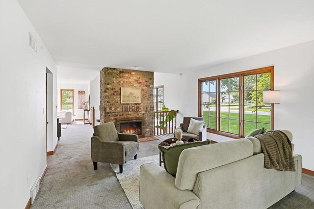 W131S7576 Cheviot ROAD, Muskego, WI 53150