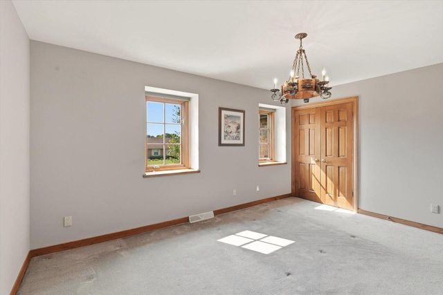 W131S7576 Cheviot ROAD, Muskego, WI 53150