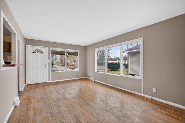 4847 N 48th STREET, Milwaukee, WI 53218