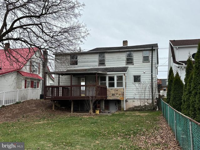 445 STOUFFER AVE, Chambersburg, PA 17201