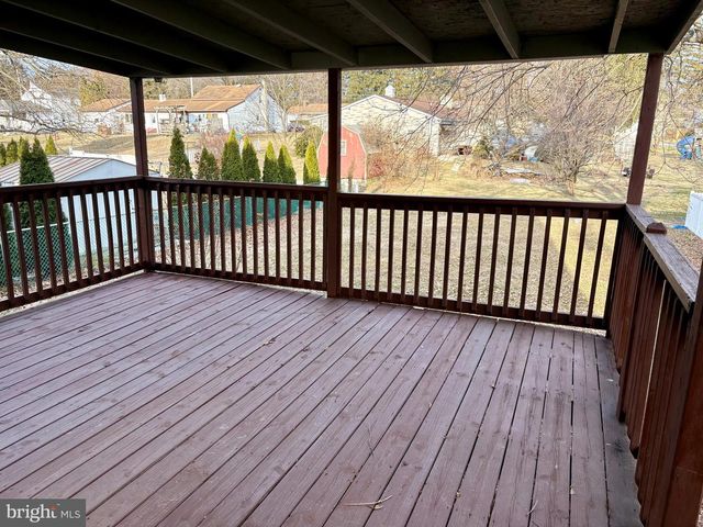 445 STOUFFER AVE, Chambersburg, PA 17201