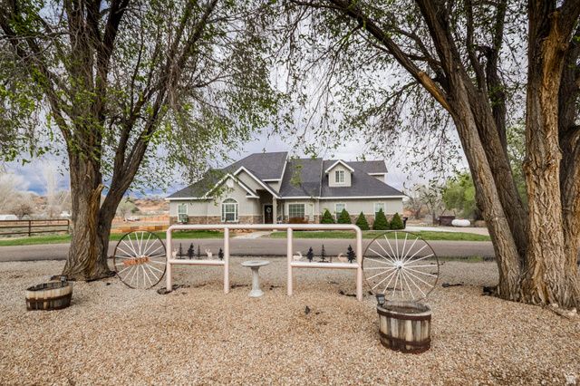 830 N 1900 W, Roosevelt, UT 84066