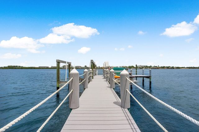 2100 Notre Dame Drive, Lake Worth Beach, FL 33460