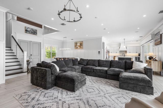 2100 Notre Dame Drive, Lake Worth Beach, FL 33460