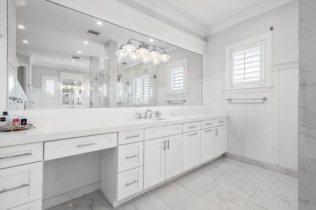 2100 Notre Dame Drive, Lake Worth Beach, FL 33460