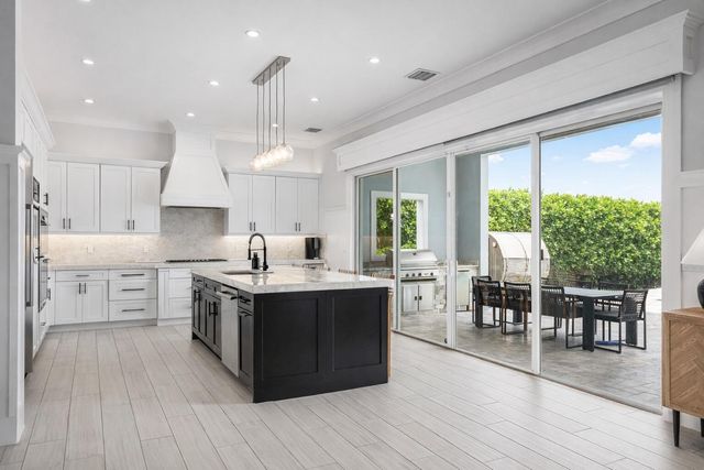 2100 Notre Dame Drive, Lake Worth Beach, FL 33460