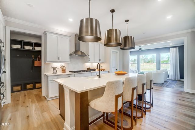 936 W Holly Springs Road, Holly Springs, NC 27540